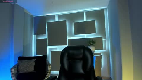 Morgan Hicks online show from May 25, 11:16 am
