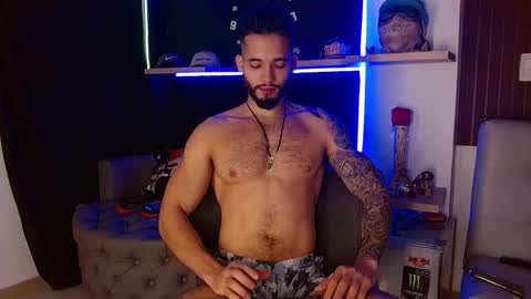 Snapshot of morgann_jones chatting on February 22, 9:59 pm morgan online show from February 22, 9:59 pm