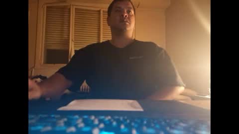 Snapshot of morocho777 chatting on December 2, 3:47 am Bruno online show from December 2, 3:47 am