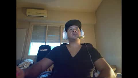 Snapshot of morocho777 chatting on January 1, 8:56 am Bruno online show from January 1, 8:56 am