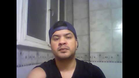 Snapshot of morocho777 chatting on October 18, 11:27 pm Bruno online show from October 18, 11:27 pm