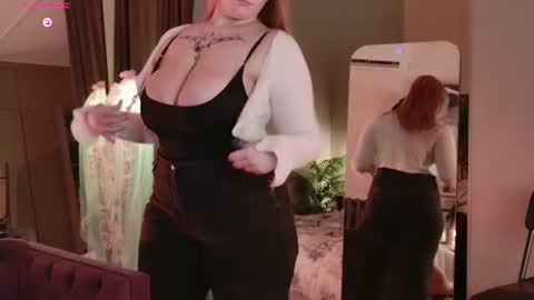 morvelyn online show from July 8, 10:03 pm