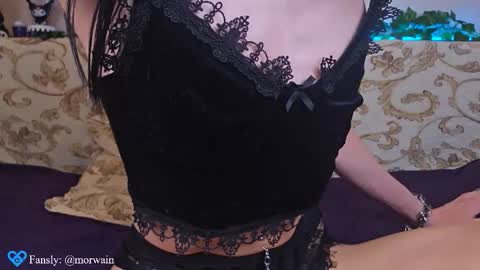 Snapshot of morwain_ chatting on November 20, 5:07 am Morwain online show from November 20, 5:07 am