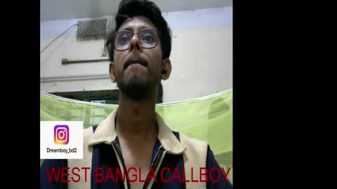 Snapshot of moso999 chatting on December 17, 7:31 pm moso999 online show from December 17, 7:31 pm