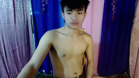 Snapshot of mostwantedtwink chatting on October 7, 6:21 am mostwantedtwink online show from October 7, 6:21 am