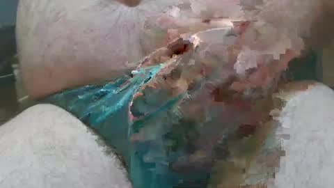 Snapshot of moth12 chatting on December 21, 4:14 pm moth12 online show from December 21, 4:14 pm