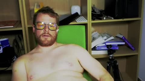 JuicySandwich online show from April 9, 2:00 pm