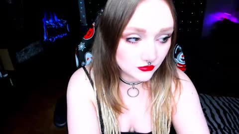 Snapshot of motorkate chatting on January 20, 3:28 pm motorkate online show from January 20, 3:28 pm