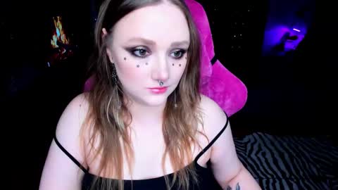 Snapshot of motorkate chatting on March 12, 12:31 am motorkate online show from March 12, 12:31 am