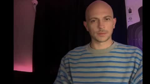 mount_vesuvius online show from April 30, 9:52 pm