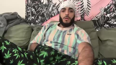 Snapshot of mountaiden chatting on February 25, 11:55 pm mountaiden online show from February 25, 11:55 pm