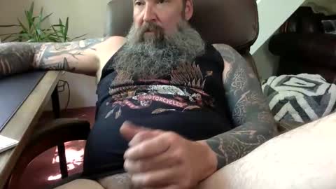 Snapshot of mountainman69696 chatting on May 20, 3:07 pm mountainman69696 online show from May 20, 3:07 pm