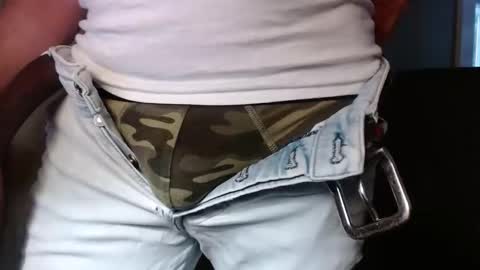 Snapshot of mountainmanny chatting on November 12, 12:16 pm Manny online show from November 12, 12:16 pm