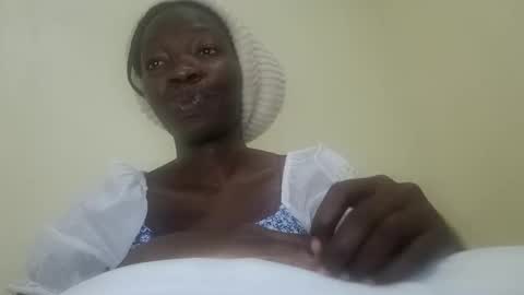 Snapshot of mouthymiss chatting on October 9, 4:16 pm Mouthymiss online show from October 9, 4:16 pm