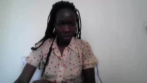Snapshot of mouthymiss chatting on October 13, 6:46 am Mouthymiss online show from October 13, 6:46 am