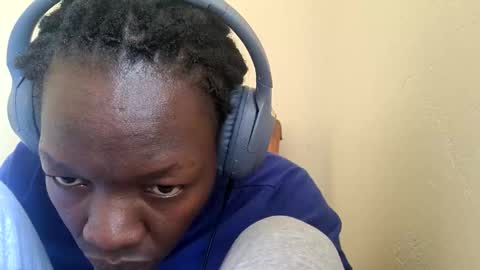 Snapshot of mouthymiss chatting on November 14, 8:57 am Mouthymiss online show from November 14, 8:57 am