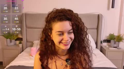 Snapshot of movessa chatting on February 22, 9:13 pm Luna online show from February 22, 9:13 pm