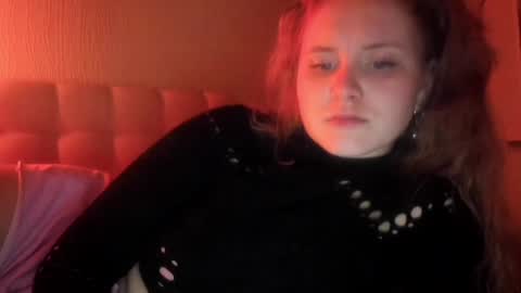 Snapshot of moviestar_ chatting on December 27, 12:18 am Eva online show from December 27, 12:18 am