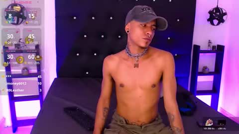 Snapshot of mowgli_ff chatting on October 18, 3:09 am Mowgli online show from October 18, 3:09 am