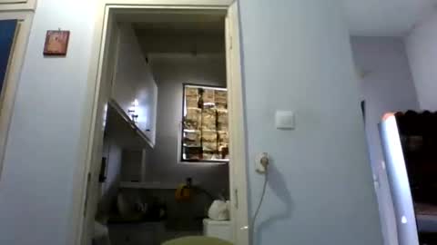 Snapshot of mppempis81 chatting on May 7, 4:12 pm mppempis81 online show from May 7, 4:12 pm