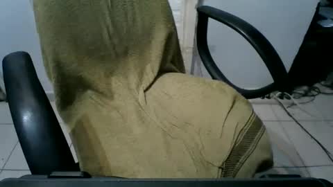 Snapshot of mppempis81 chatting on June 11, 2:53 am mppempis81 online show from June 11, 2:53 am