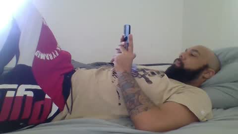 Snapshot of mr8plus chatting on January 16, 5:12 pm Mr8 online show from January 16, 5:12 pm