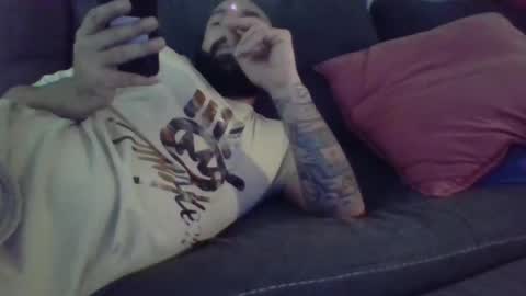 Snapshot of mr8plus chatting on February 19, 10:20 pm Mr8 online show from February 19, 10:20 pm