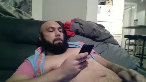 Snapshot of mr8plus chatting on December 4, 1:15 am Mr8 online show from December 4, 1:15 am