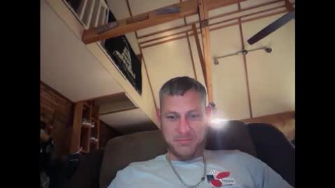 Snapshot of mr_anonymous025 chatting on February 14, 2:41 am mr_anonymous025 online show from February 14, 2:41 am