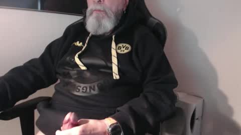 mr_boombastic2021 online show from November 25, 10:37 am