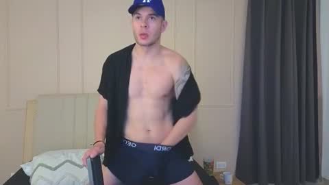 Snapshot of mr_danni_ chatting on July 1, 5:53 am Danny Aleja online show from July 1, 5:53 am