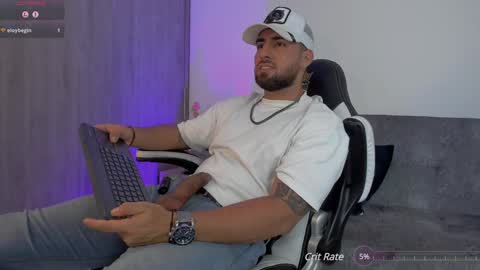 Snapshot of mr_david_cox chatting on February 8, 12:38 am David online show from February 8, 12:38 am