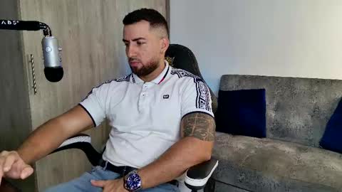 Snapshot of mr_david_cox chatting on February 13, 12:46 am David online show from February 13, 12:46 am