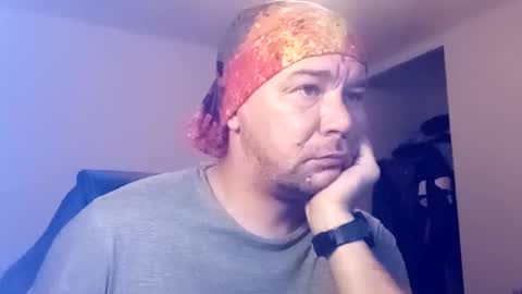 Snapshot of mr_i_ chatting on December 29, 9:41 pm mr_i_ online show from December 29, 9:41 pm