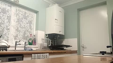 Snapshot of mr_i_ chatting on September 28, 5:46 am mr_i_ online show from September 28, 5:46 am