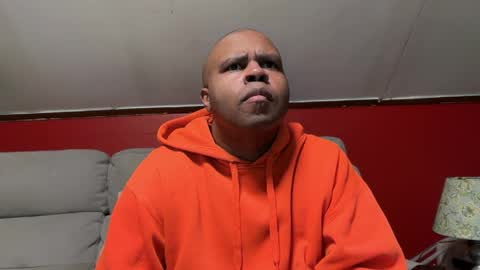 Snapshot of mr_irvin chatting on May 31, 3:26 am mr_irvin online show from May 31, 3:26 am