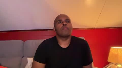 Snapshot of mr_irvin chatting on June 1, 7:54 am mr_irvin online show from June 1, 7:54 am