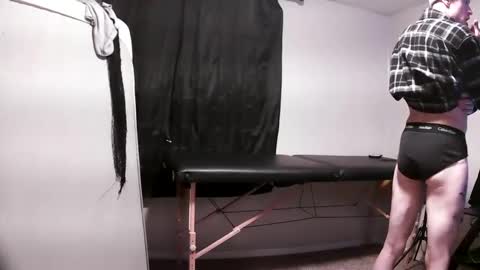 Snapshot of mr_j_showoff chatting on January 5, 8:54 am whateveryouwant online show from January 5, 8:54 am