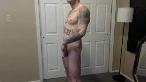 Snapshot of mr_j_showoff chatting on March 6, 1:46 pm whateveryouwant online show from March 6, 1:46 pm