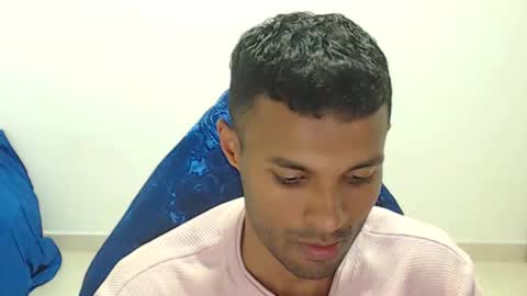 Max online show from March 13, 11:33 pm