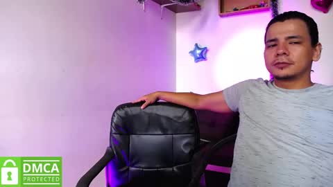 Snapshot of mr_mrscurie chatting on January 2, 6:45 pm Mr Mrs Curie online show from January 2, 6:45 pm