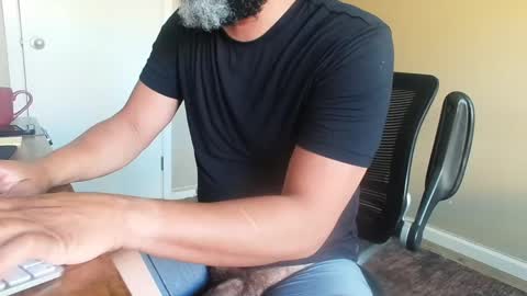 Snapshot of mr_rabbit77 chatting on May 16, 7:34 pm Rabbit online show from May 16, 7:34 pm