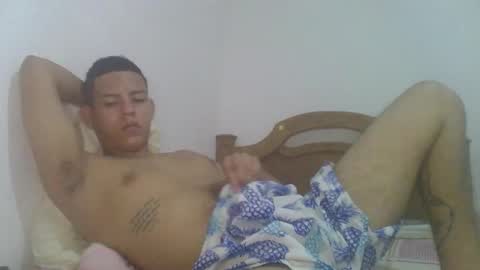 mr_sharkmaster777 online show from December 20, 4:04 pm