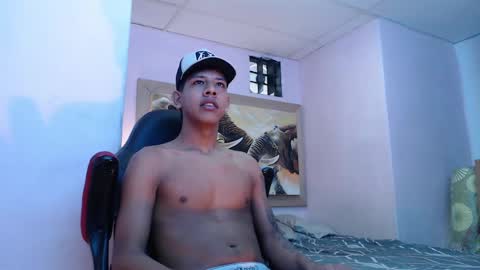 Snapshot of mr_stiven_ chatting on February 17, 5:58 am mr_stiven_ online show from February 17, 5:58 am