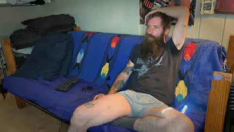 Valdor online show from May 11, 3:51 pm