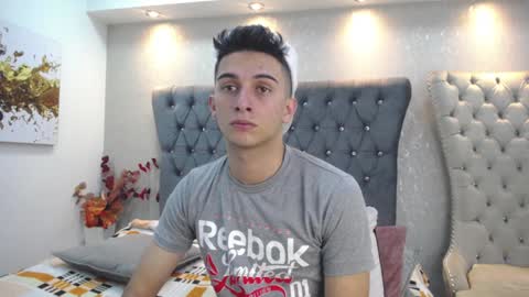 Snapshot of mr_williseo chatting on January 8, 8:07 pm williseo online show from January 8, 8:07 pm