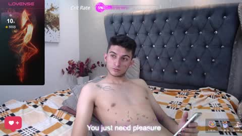 Snapshot of mr_williseo chatting on January 30, 12:07 am williseo online show from January 30, 12:07 am