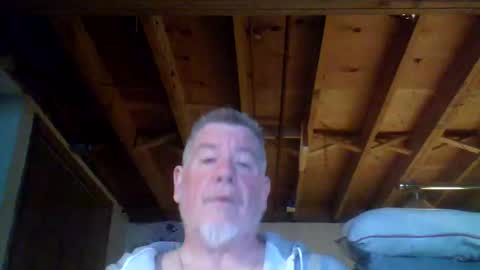 mrblade666 online show from April 30, 11:38 am