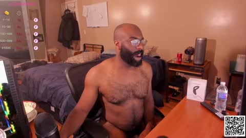 Snapshot of mrchuckdailyxxx chatting on December 11, 6:04 am Chuck Daily online show from December 11, 6:04 am