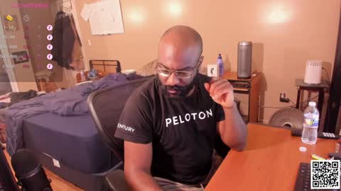 Snapshot of mrchuckdailyxxx chatting on December 12, 5:20 am Chuck Daily online show from December 12, 5:20 am